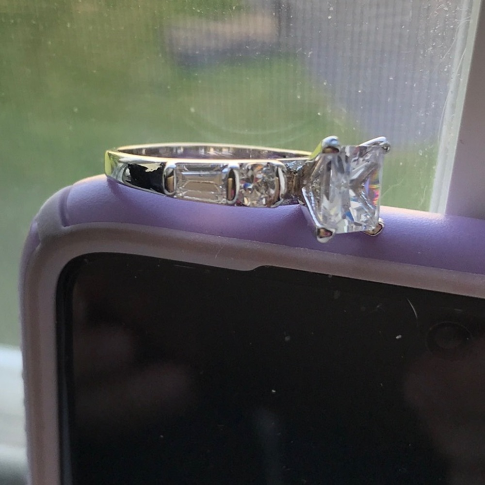 Clear Stone Ring, Size 7, Square Shape, Silver To… - image 3